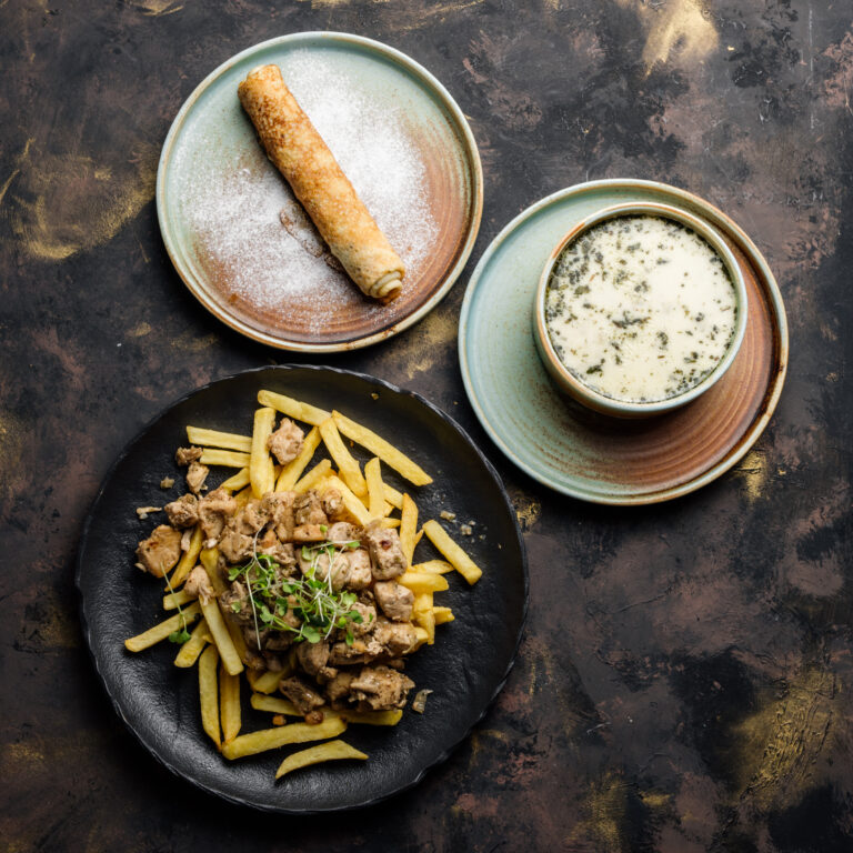 Csirkebrassói menü