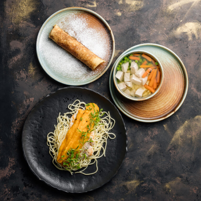 Vadas csirkemell menü